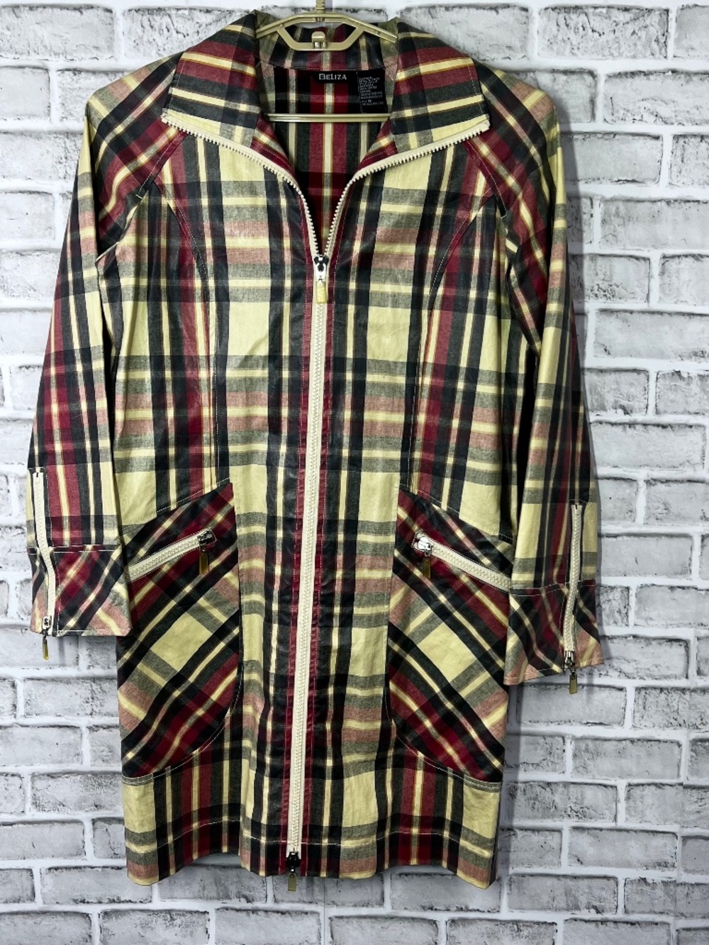 |•BELIZA•| Plaid Rain Coat Size Medium